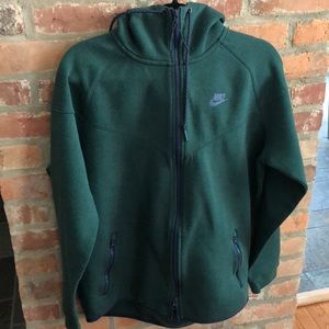 Hunter green Nike Tech Fleece hoodie